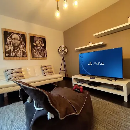 Ocean Sight By Lovelystay Willa