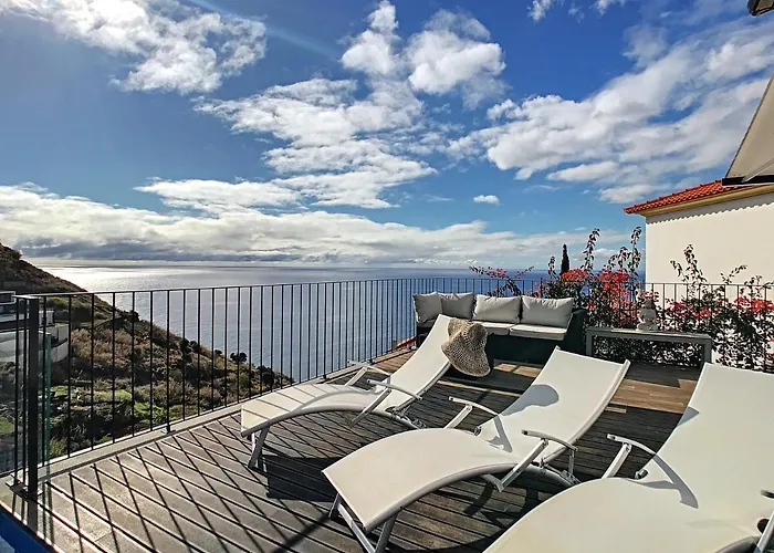 Ocean Sight By Lovelystay * Funchal (Madeira)