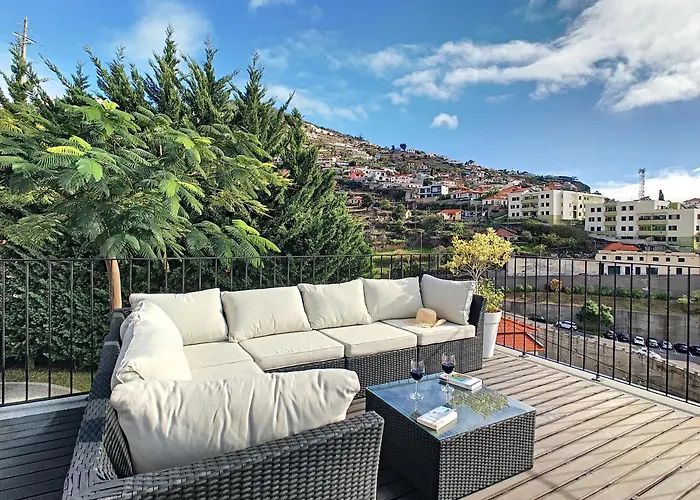 Ocean Sight By Lovelystay * Funchal (Madeira)