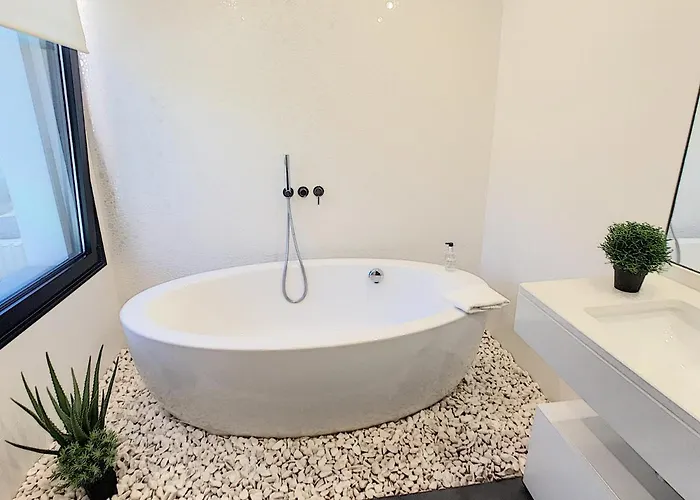 Ocean Sight By Lovelystay *