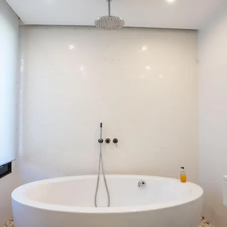 Ocean Sight By Lovelystay