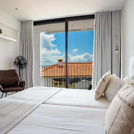 Ocean Sight By Lovelystay Funchal (Madeira)