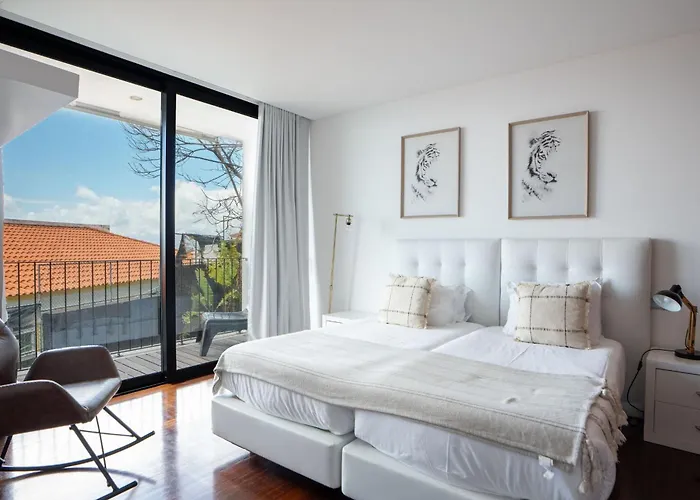 Ocean Sight By Lovelystay *