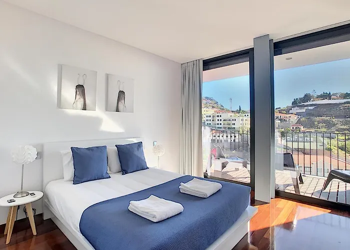 Ocean Sight By Lovelystay