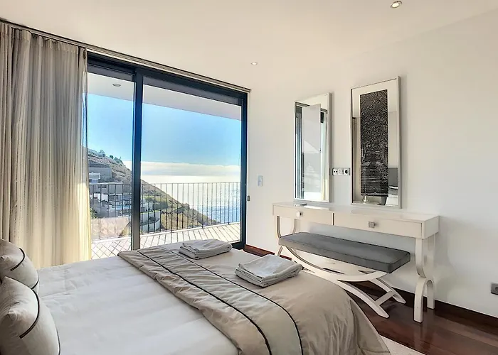 Ocean Sight By Lovelystay Funchal (Madeira)